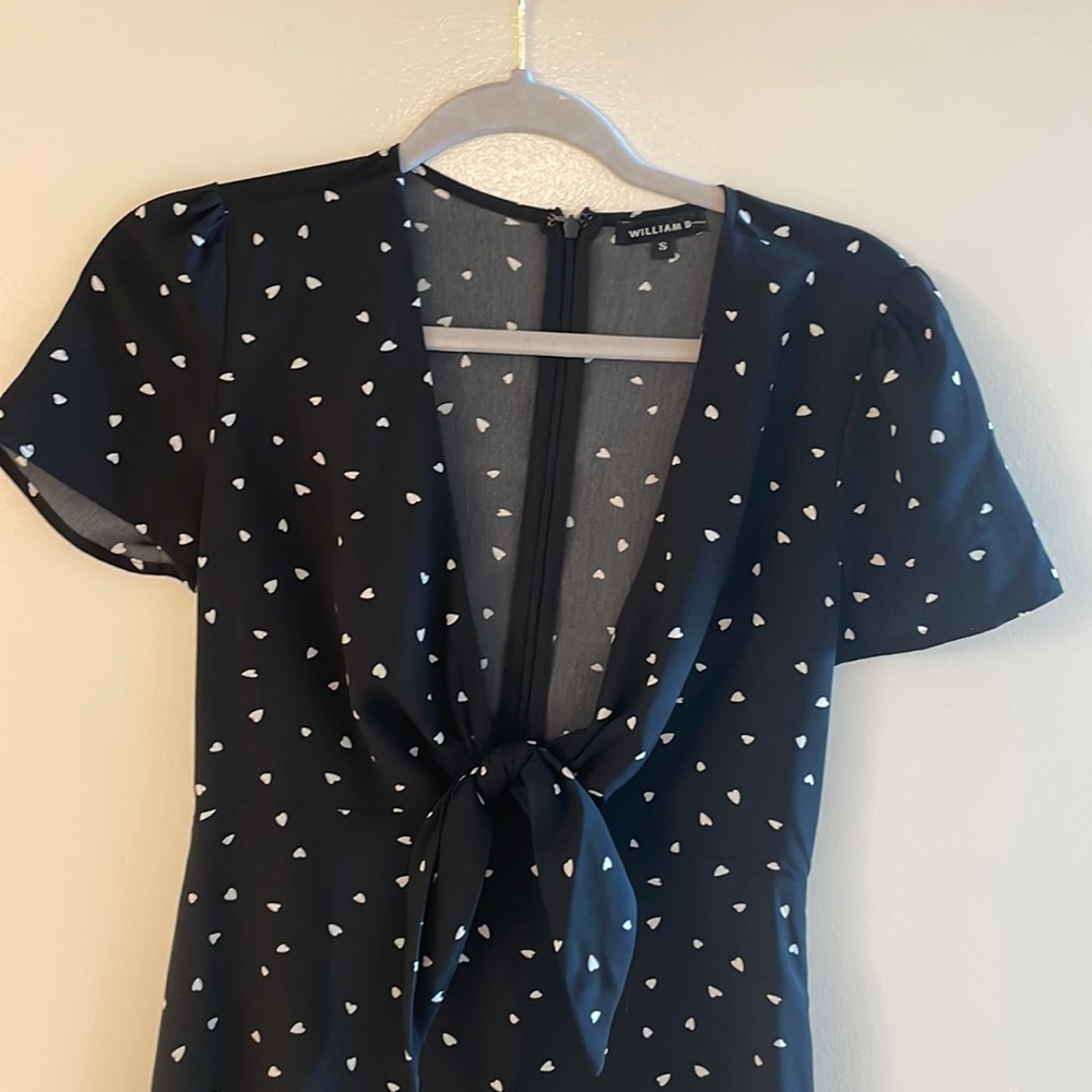 like new william b super cute heart dotted dress